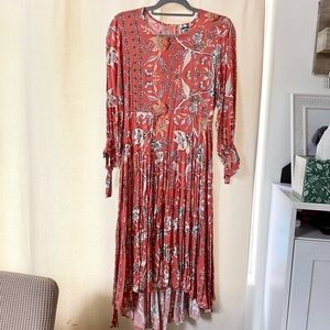 Jaase Coral/Orange Midi Dress Size M 🧡